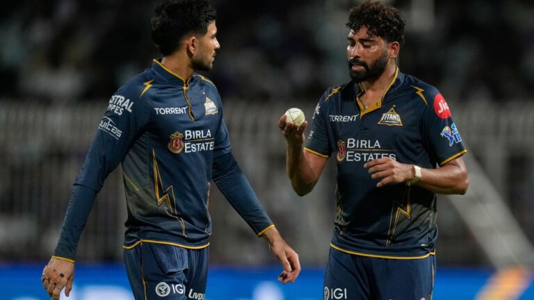 কলকাতা নাইট রাইডার্সের কাছে বিধ্বস্ত গুজরাট টাইটানস: আইপিএলের লজ্জার রেকর্ড