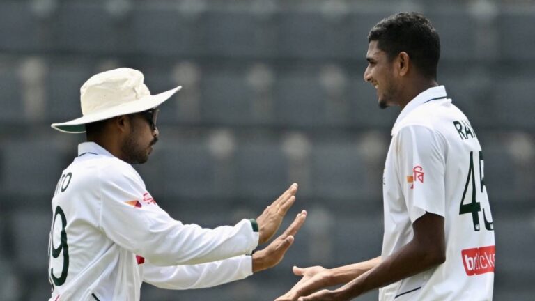 সিলেট টেস্ট: বাংলাদেশের বোলারদের পাল্টা জবাব দিলেন মাসুদ ও বাবর