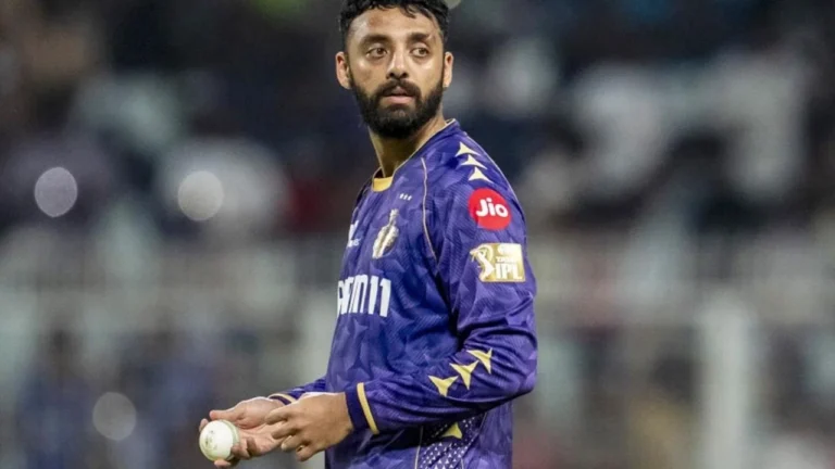 বরুণ চক্রবর্তী কেন খেলছেন না আরসিবি-র বিপক্ষে? জানুন বিস্তারিত